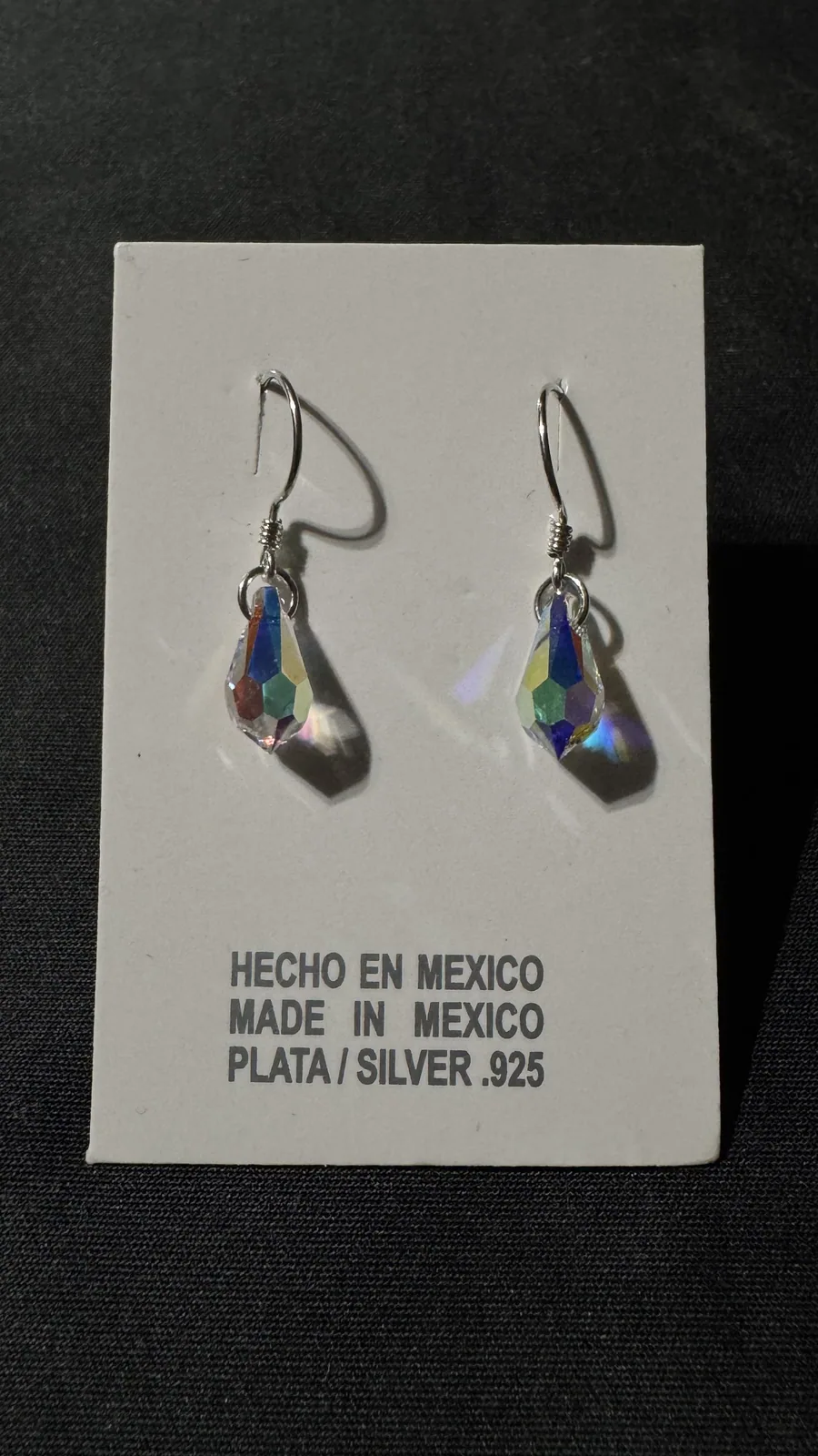 Aretes de cristal facetado